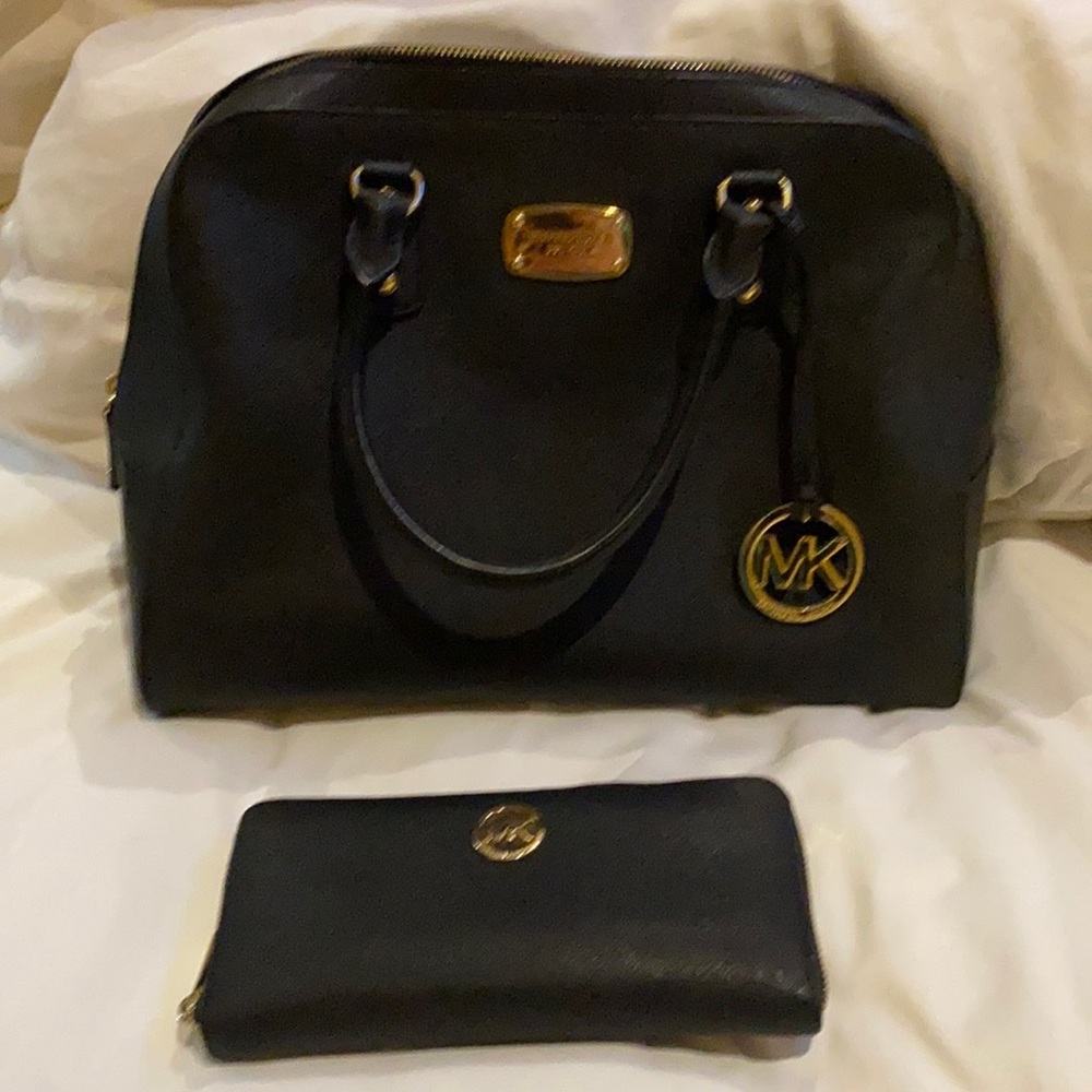 Michael Kors purse and wallet